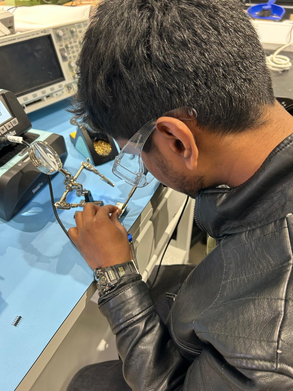 Senithu testing the motor controller